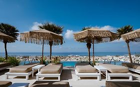 Hotel Napa Suites (Adults Only)